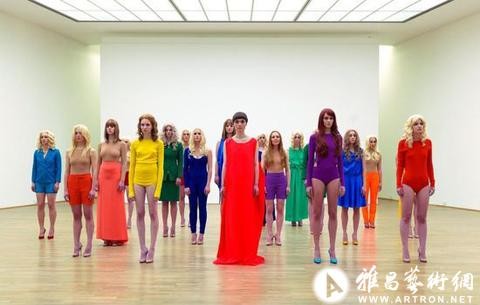 “裸体艺术”展：对妇女权力赤裸裸的贬低与性别歧视