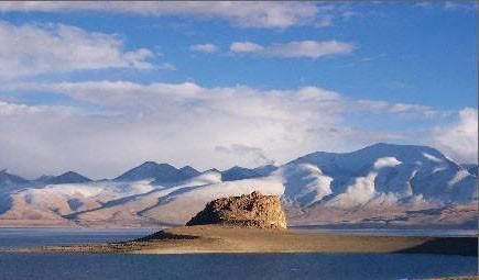 神秘之旅 寻觅西藏九个美丽的“错”